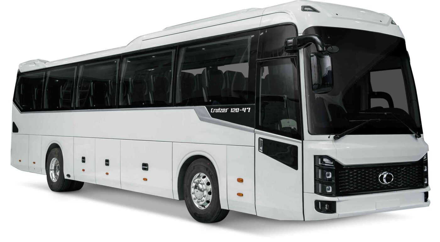 Renting a 47-Seater Coach with Muine Express - METO Travel & Event